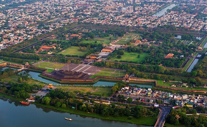 CHƯƠNG TRÌNH TOUR DU LỊCH ĐÀ NẴNG DI SẢN MIỀN TRUNG BẰNG MÁY BAY CHƯƠNG TRÌNH TOUR DU LỊCH ĐÀ NẴNG DI SẢN MIỀN TRUNG BẰNG MÁY BAY