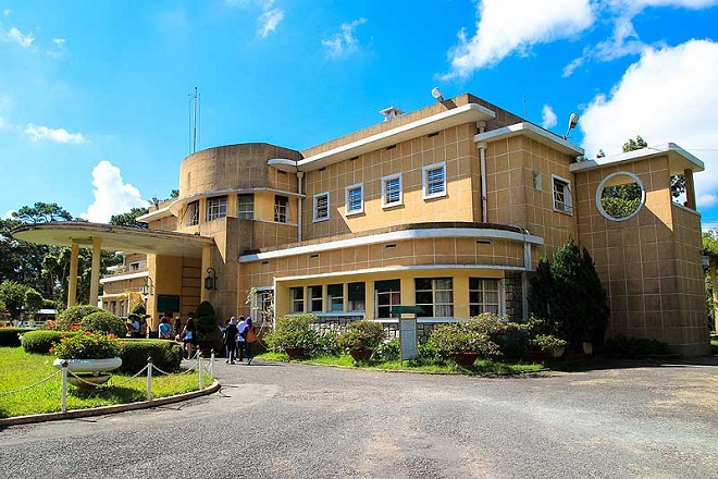 dinh-3-da-lat ĐÀ LẠT – MÙA XUÂN TRÊN CAO NGUYÊN