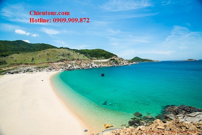 TOUR DU LỊCH LÀO CAI HÀ NỘI ĐI PHÚ YÊN TOUR DU LỊCH LÀO CAI HÀ NỘI ĐI PHÚ YÊN