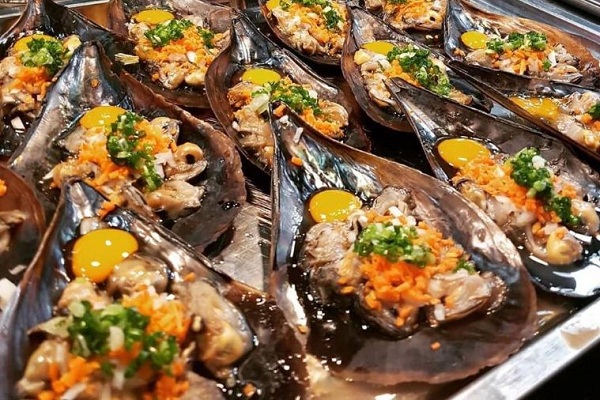 Ẩm thực tại Hòn Tằm Nha Trang