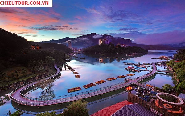 nhat-nguyet-dam-dai-loan