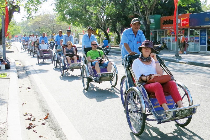 TOUR ĐÀ NẴNG HUẾ ĐỘNG PHONG NHA GIÁ RẺ TOUR ĐÀ NẴNG HUẾ ĐỘNG PHONG NHA GIÁ RẺ
