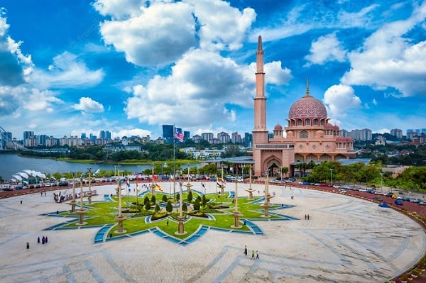 putrajaya-malaysia.jpg