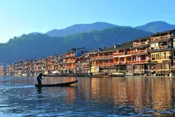 Tour Bắc Kinh khời hành từ Bình Định