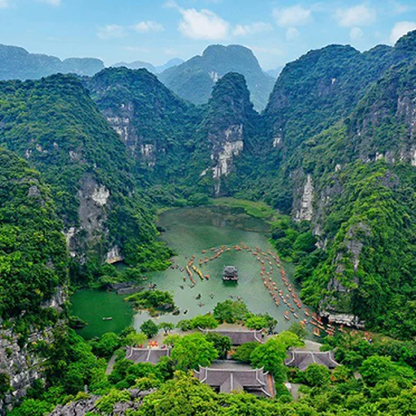 TOUR TPHCM - HÀ NỘI - NINH BÌNH 3 NGÀY 2 ĐÊM