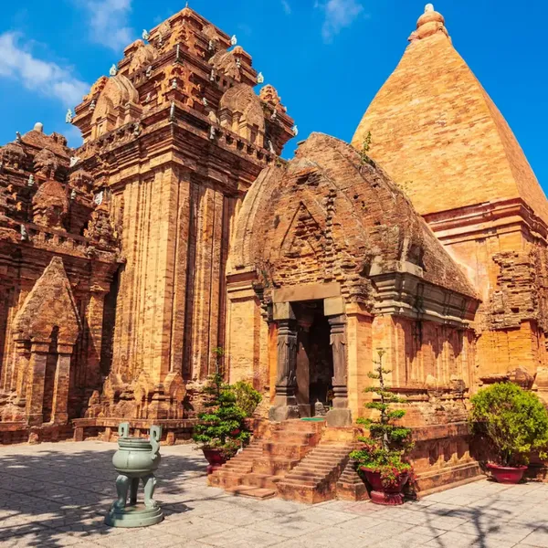 Tour Nha Trang - Đà Lạt 5N4D giá rẻ khởi hành từ TPHCM