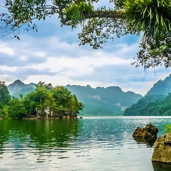 TOUR TPHCM - HÀ NỘI - HỒ BA BỂ 3 NGÀY 2 ĐÊM