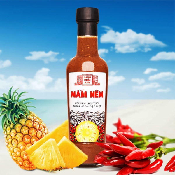 Với Nước Mắm Gừng Tỏi Ớt Cao Cấp từ Làng Chài Xưa, bạn không chỉ cảm nhận được hương vị đậm đà của biển cả mà còn được trải nghiệm những giá trị truyền thống và chất lượng cao cấp mà chúng tôi mang đến. Hãy để sản phẩm này trở thành người bạn đồng hành lý tưởng trong gian bếp của bạn! nước mắm nêm pha sẵn 300g