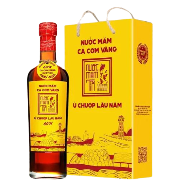 Nước Mắm Tĩn Cá Cơm Vàng Ruột Đỏ 60 Độ Đạm 500ml Nước Mắm Tĩn Cá Cơm Vàng Ruột Đỏ 60 Độ Đạm 500ml