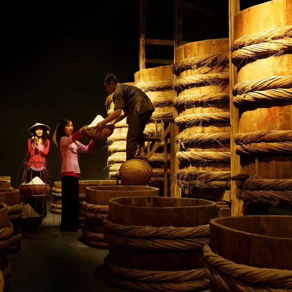 Cặp 2 Chai Nước Mắm Tĩn Nhãn Đỏ 40 Độ Đạm 500ml