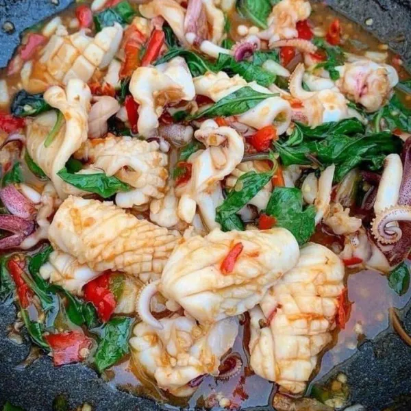 Mực Một Nắng Túi Hút Chân Không 1kg