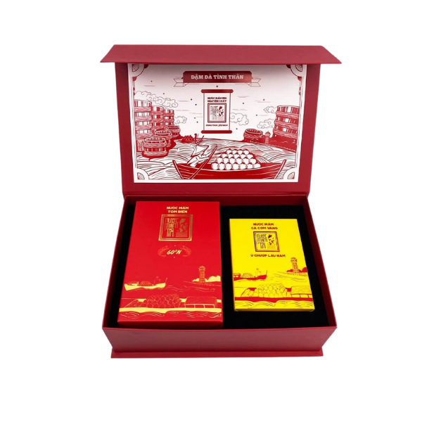 Hộp Quà Đậm Đà Tình Thân Gồm 01 Nước Mắm Tĩn Tôm Biển 60N 500ml Và Nước 01 Nước  Mắm Cá Cơm Vàng Ruột Đỏ 250ml