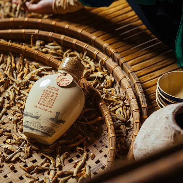 Nước Mắm Tĩn Nhãn Xưa 41 Độ Đạm 500ml