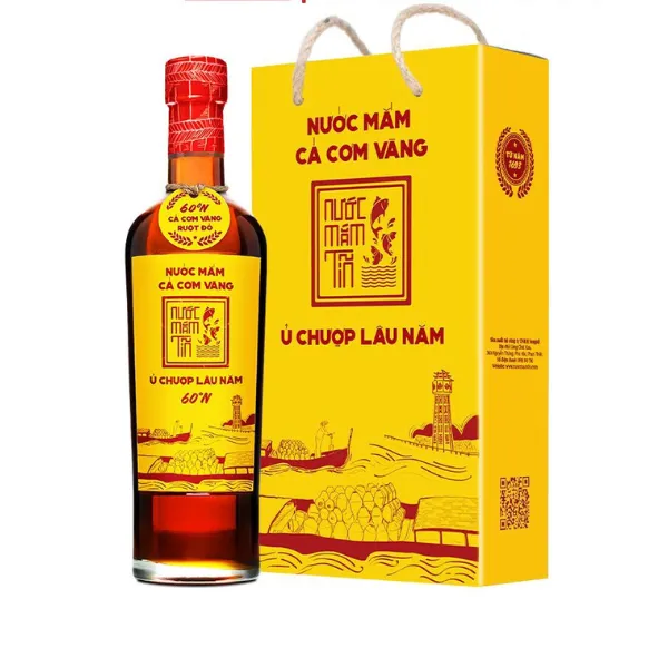01 Chai Nước Mắm Tĩn Cá Cơm Vàng Ruột Đỏ 60 Độ Đạm 500ml