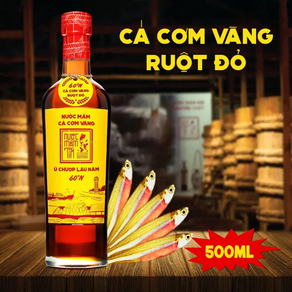 01 Chai Nước Mắm Tĩn Cá Cơm Vàng Ruột Đỏ 60 Độ Đạm 500ml