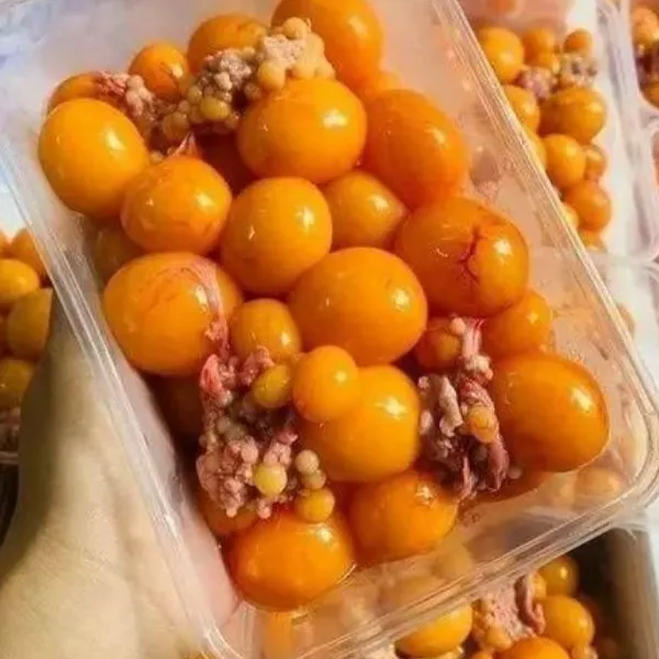 Trứng Gà Non Túi 1kg
