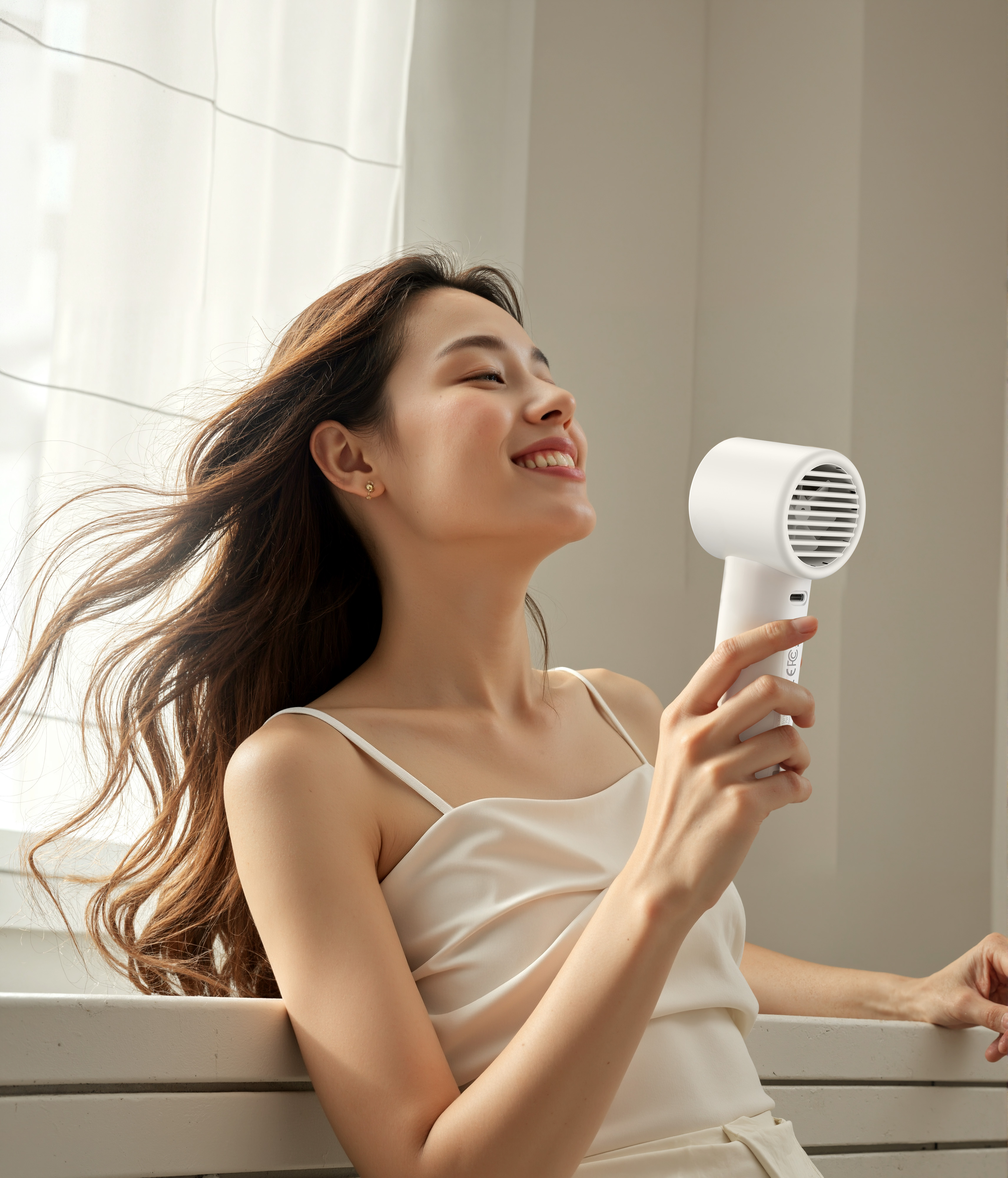 quạt mini quạt tích điện quạt mini quạt tích điện