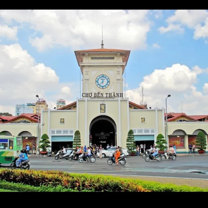 Phụ kiện giá sỉ TPHCM: Bí quyết nhập hàng tận gốc lợi nhuận cao