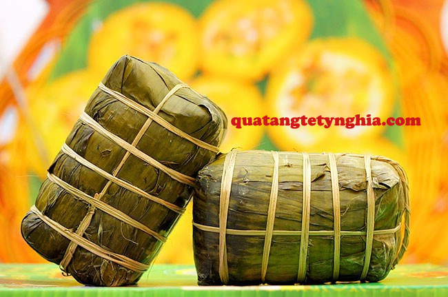 Bán bánh tét chữ Bán bánh tét chữ