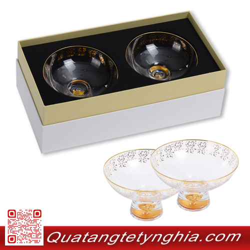 Bát pha lê đựng hoa quả bằng vàng Bát pha lê đựng hoa quả bằng vàng