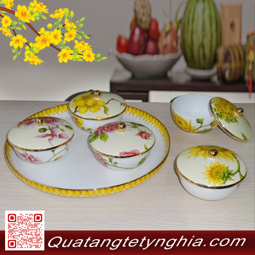 Khay đựnhg mứt bằng sứ