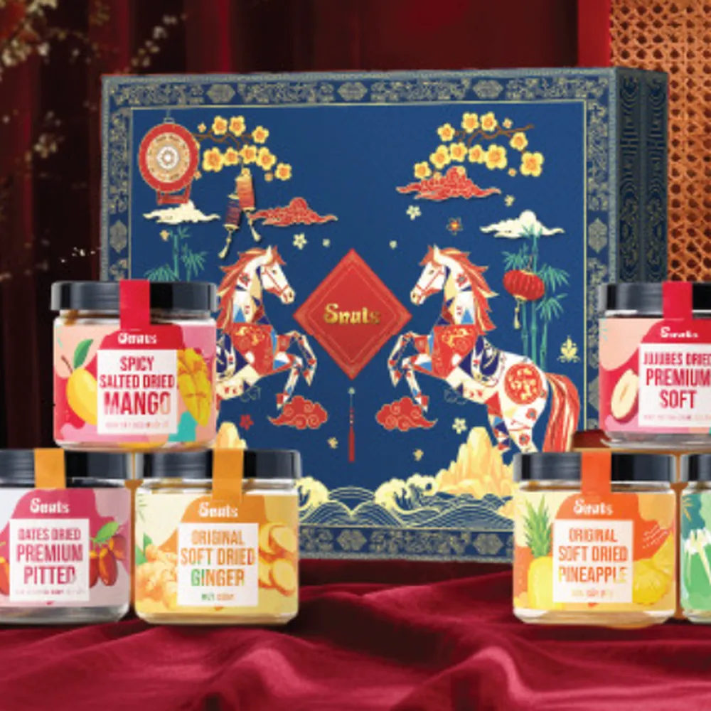 Hộp quà tết Snuts 11