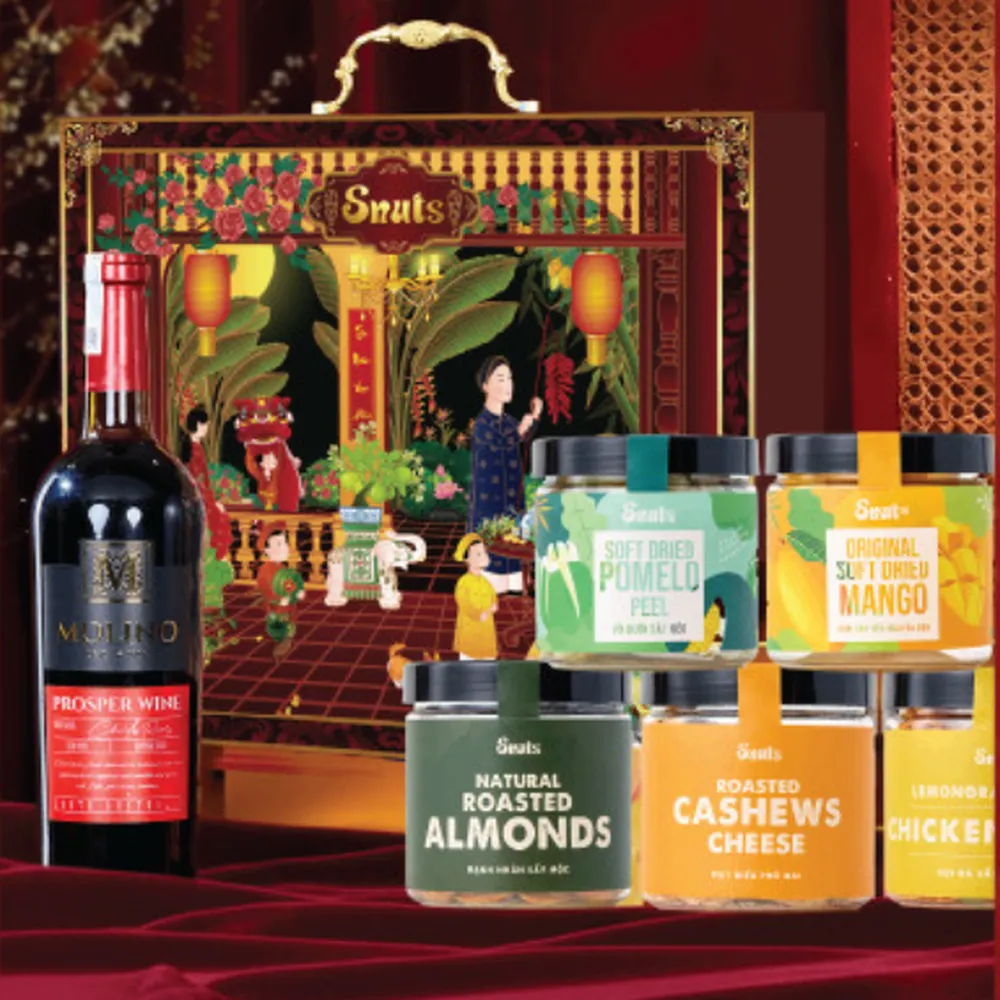 Hộp quà tết Snuts 12