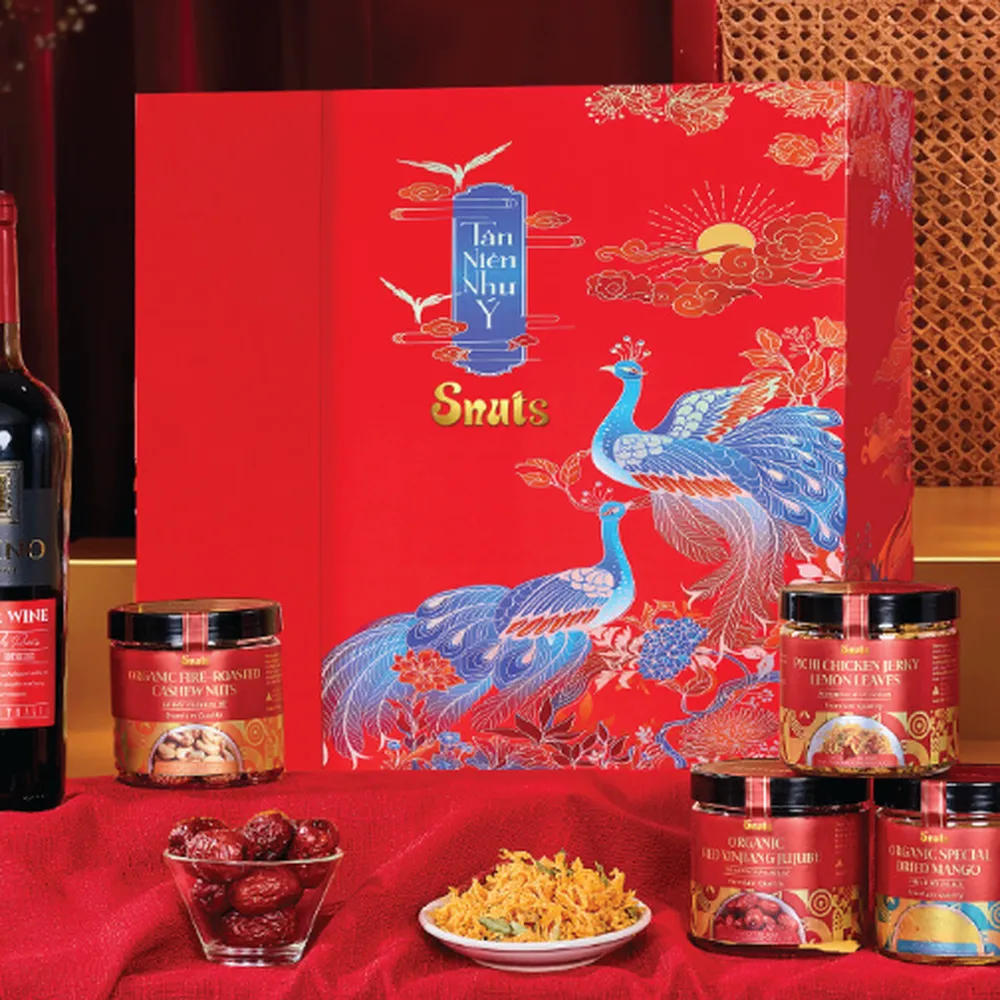 Hộp quà tết Snuts 22