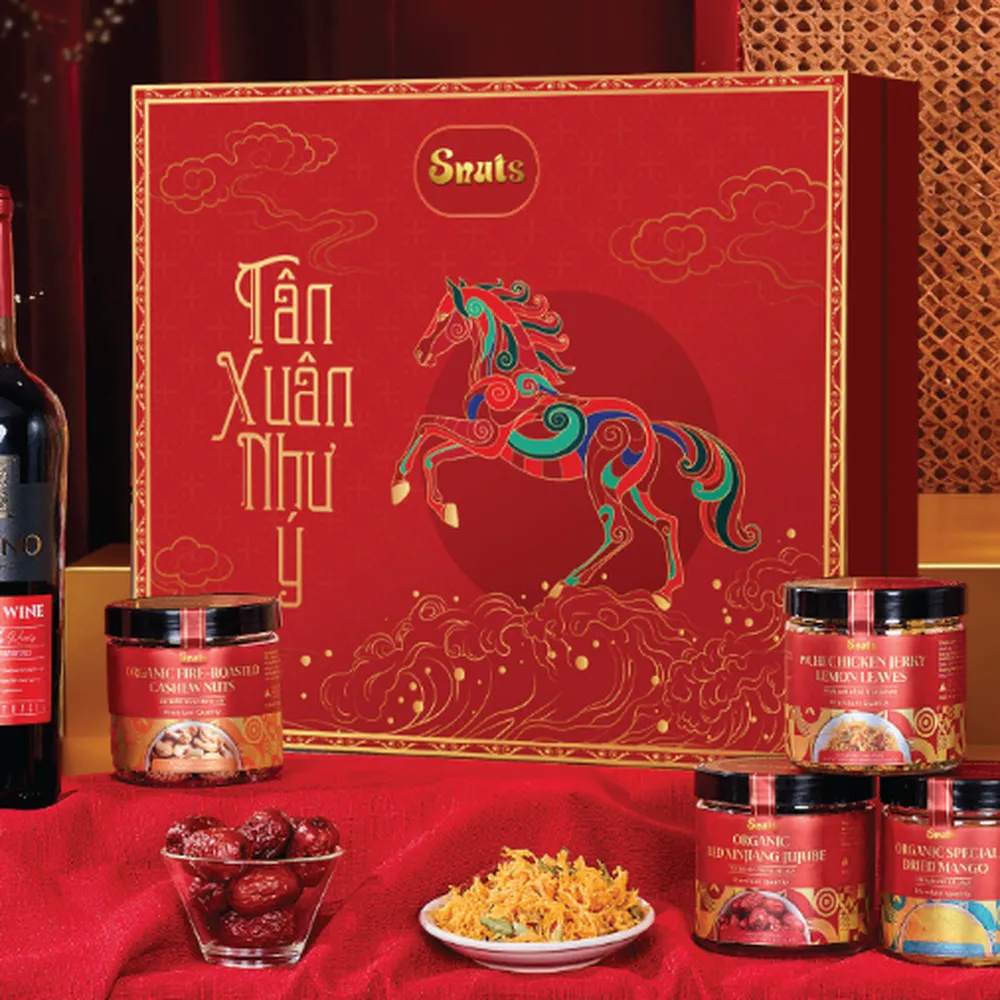 Hộp quà tết Snuts 23