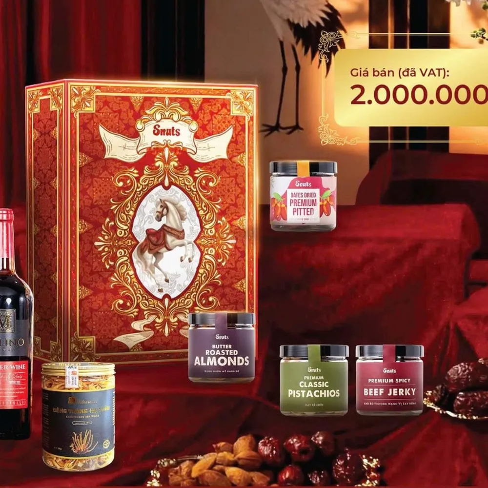 Hộp quà tết Snuts 33