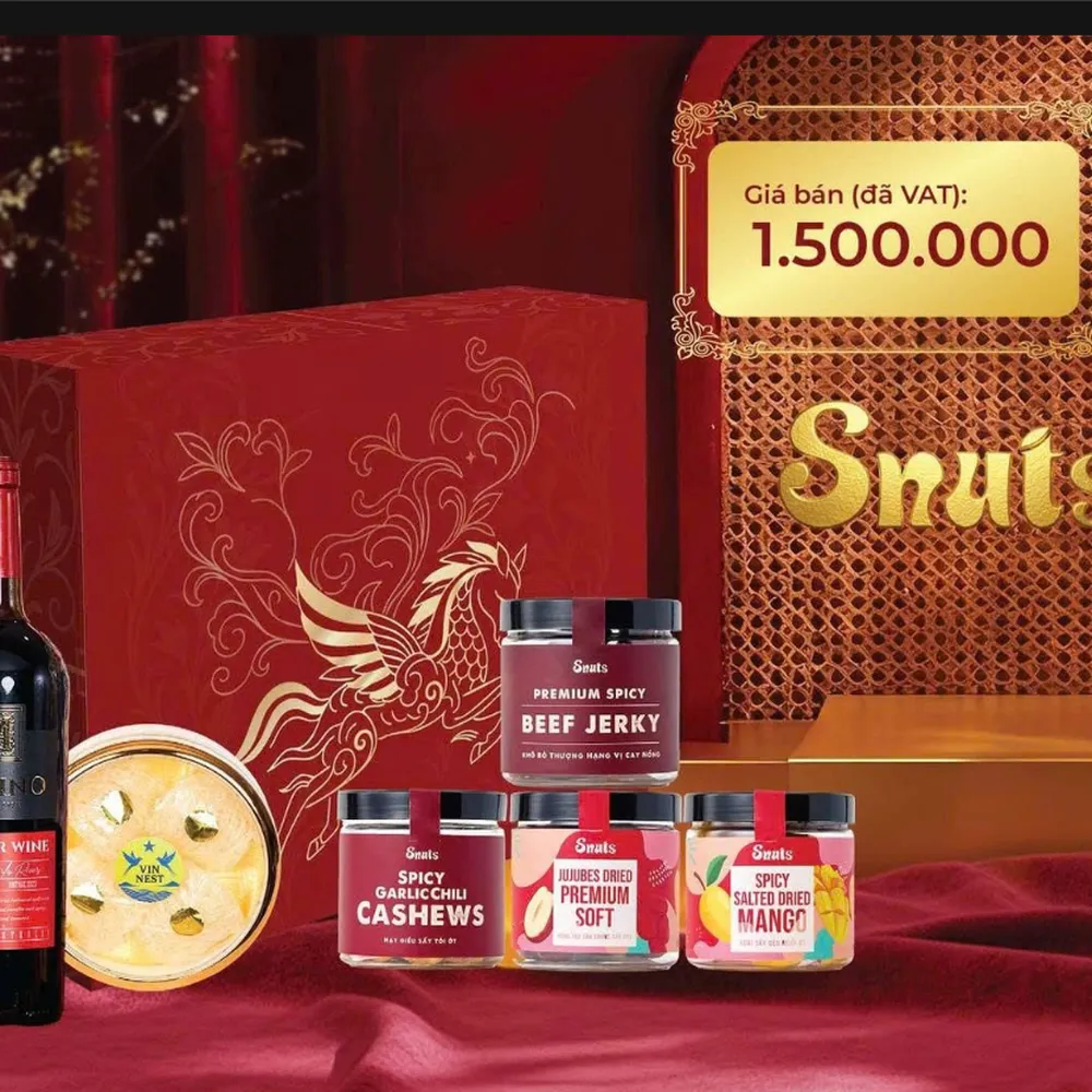 Hộp quà tết Snuts 35