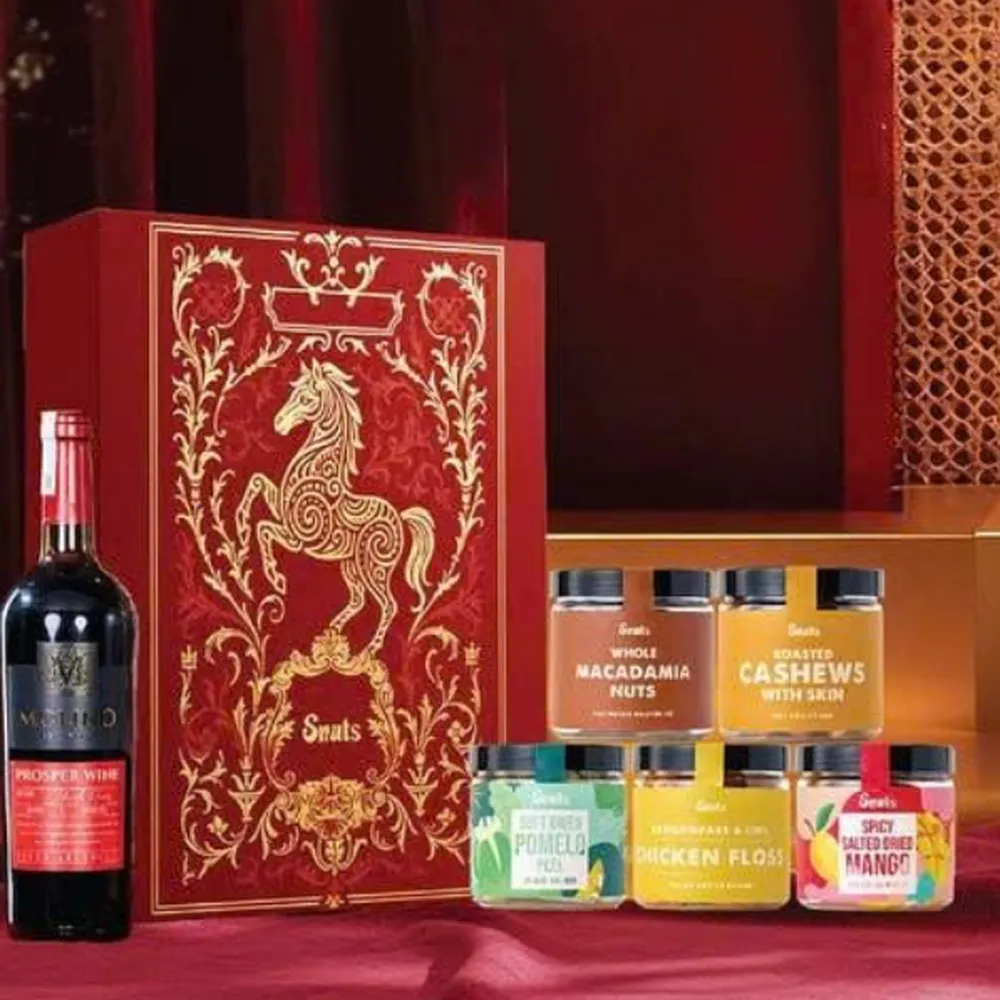 Hộp quà tết Snuts 39