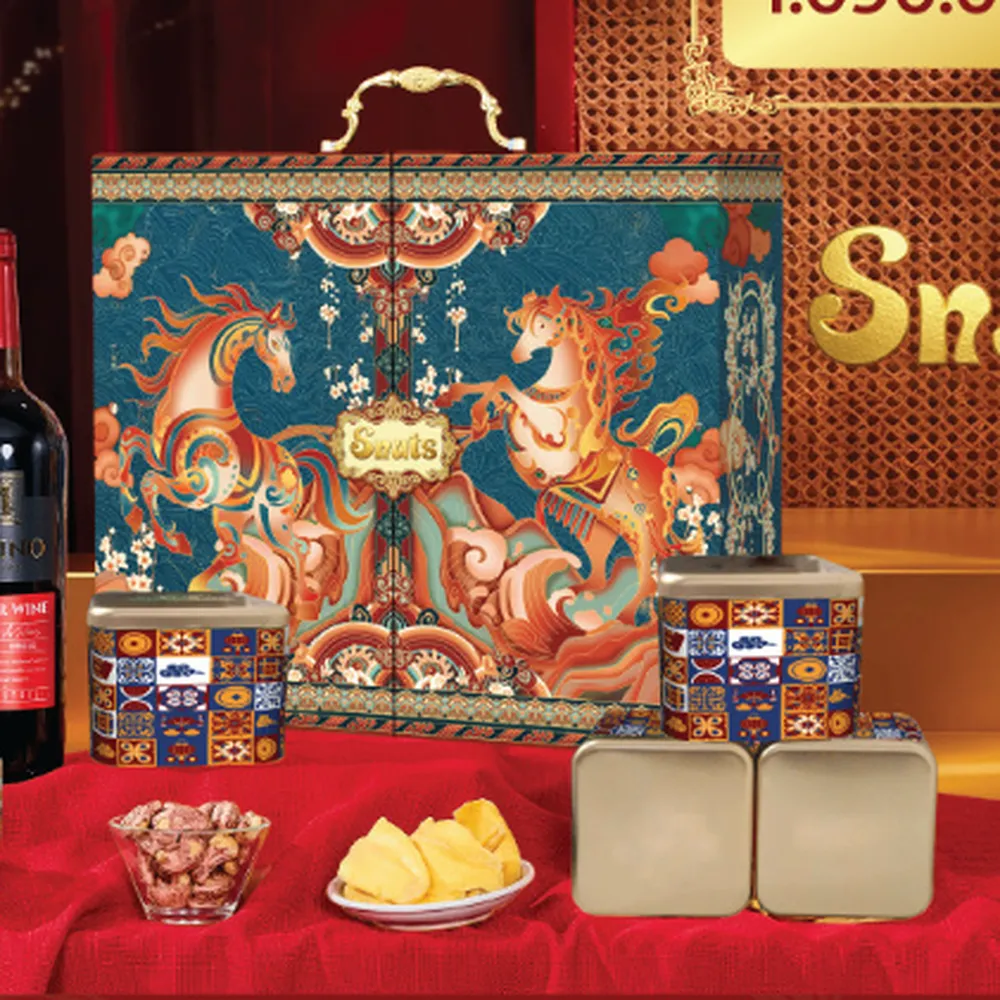 Hộp quà tết Snuts 6