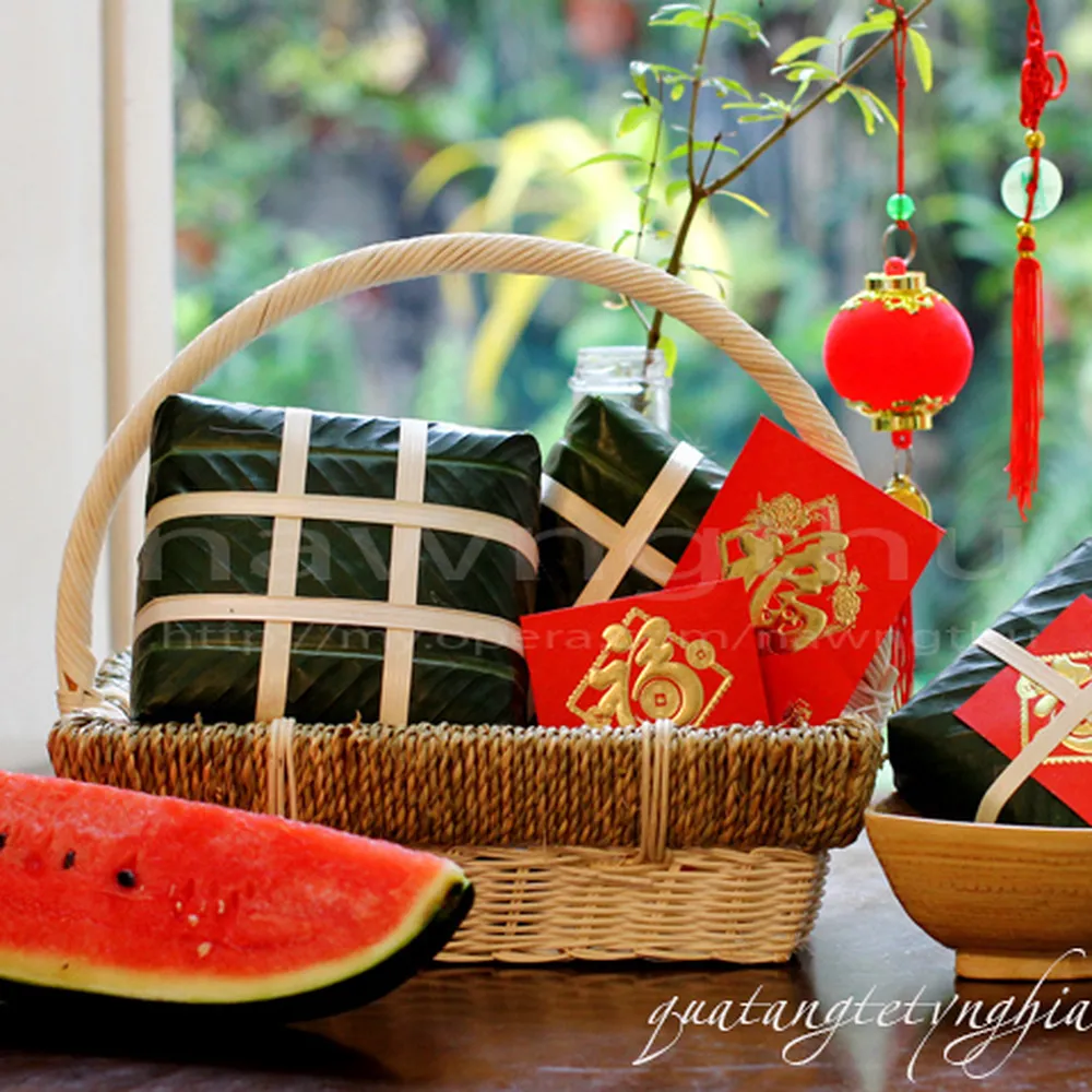 Bánh chưng ngày Tết