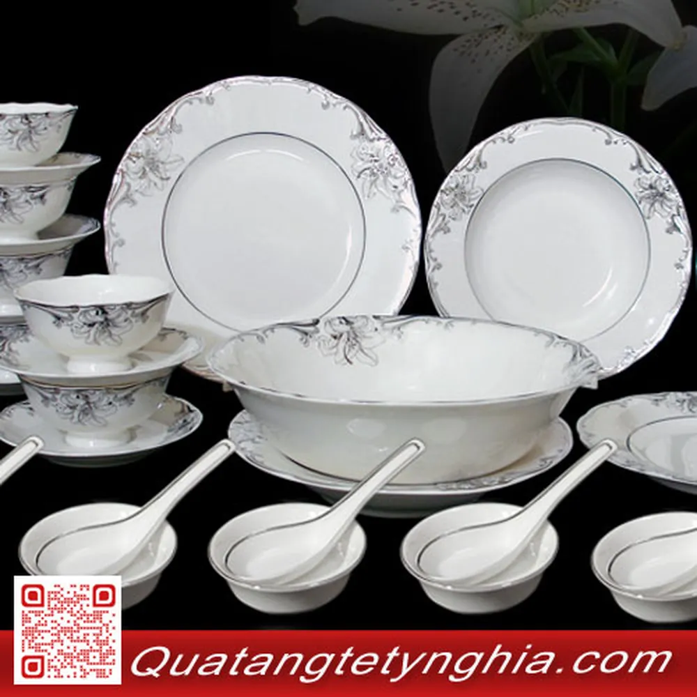 Bộ bàn ăn 30sp Đài Các trang trí bạch kim