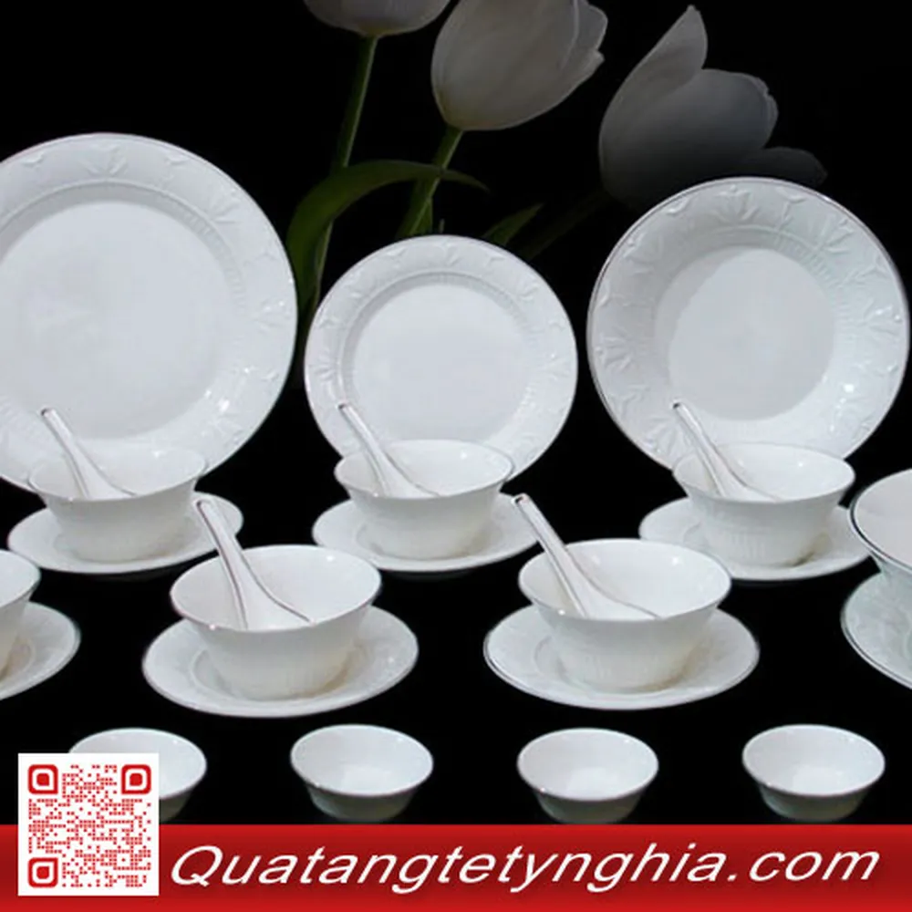 Bộ bàn ăn 30sp Tulip nổi chỉ bạch kim