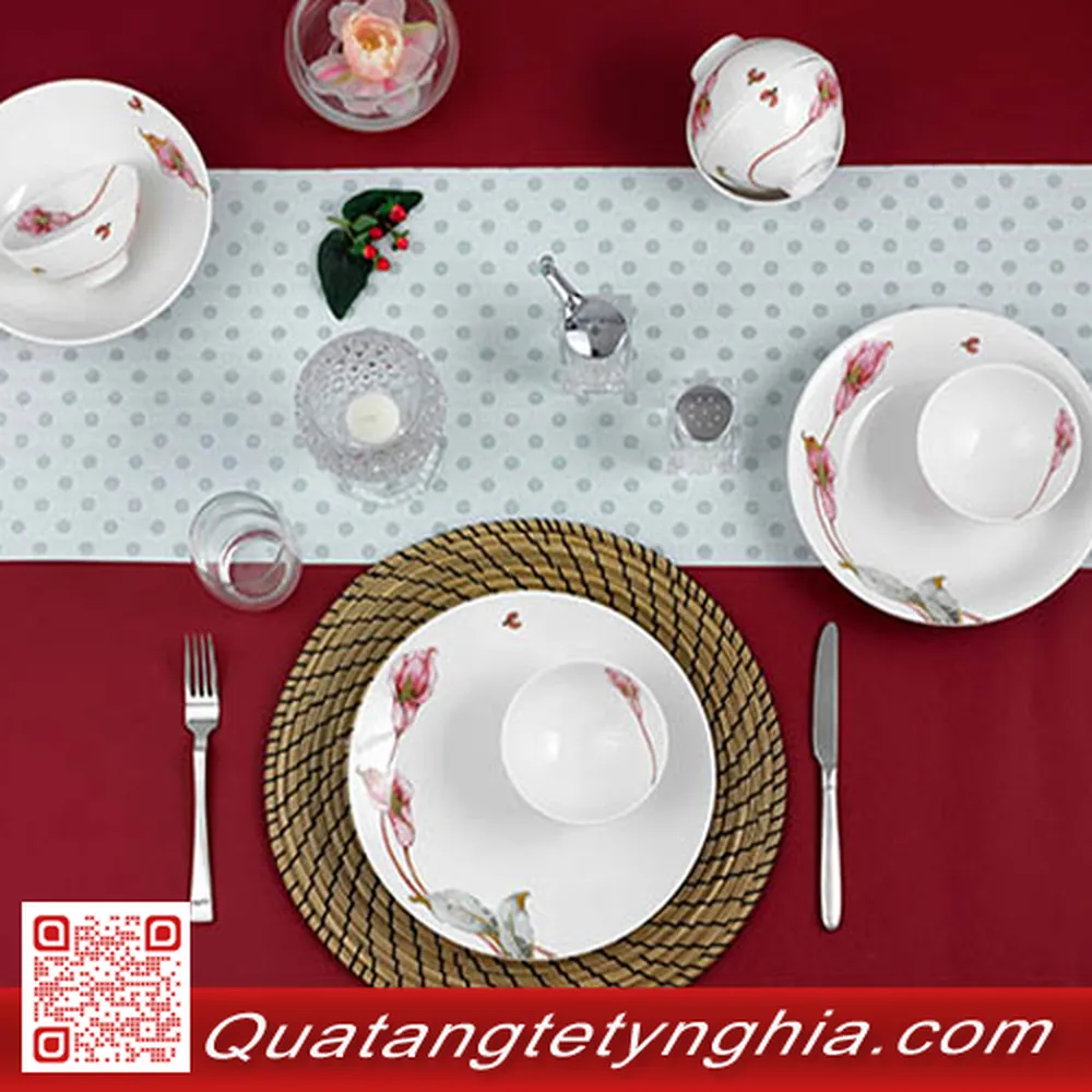 Bộ bàn ăn Loa Kèn Hồng IFP 09sp