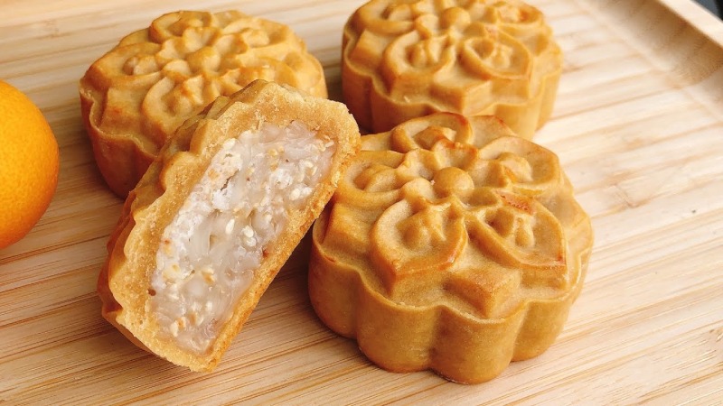 Bánh Trung thu nhân dừa sợi