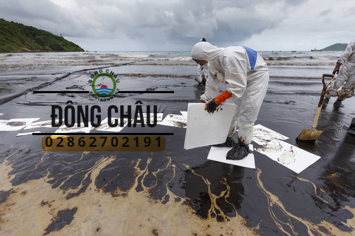 người ta dùng Tấm thấm hút dầu tràn 3M USA ngoài thực tế