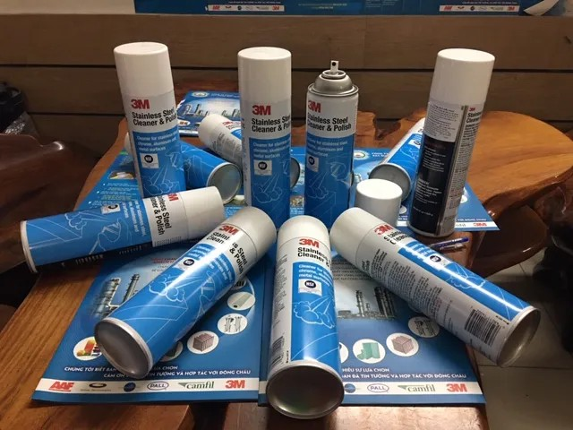 hóa chất tẩy rỉ sét như 3M STAINLESS STEEL POLISH