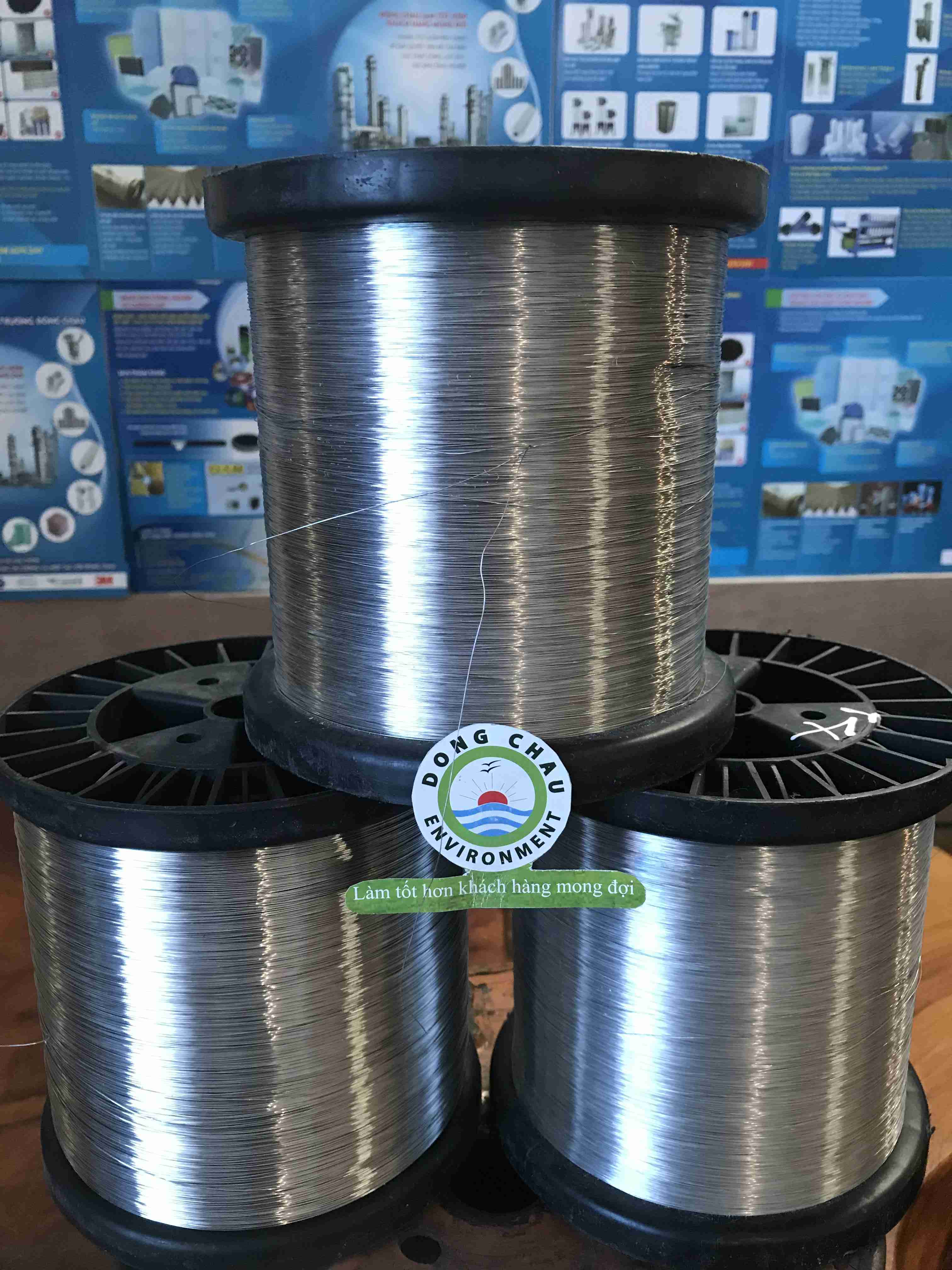 nguyên lốc 3 Cuộn sợi inox 0.5 mm