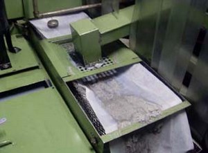 Giấy lọc MGPT 50g | Công ty Môi Trường Đông Châu