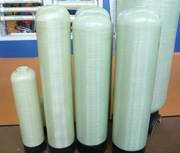 bình lọc composite chứa than hoạt tính bên trong