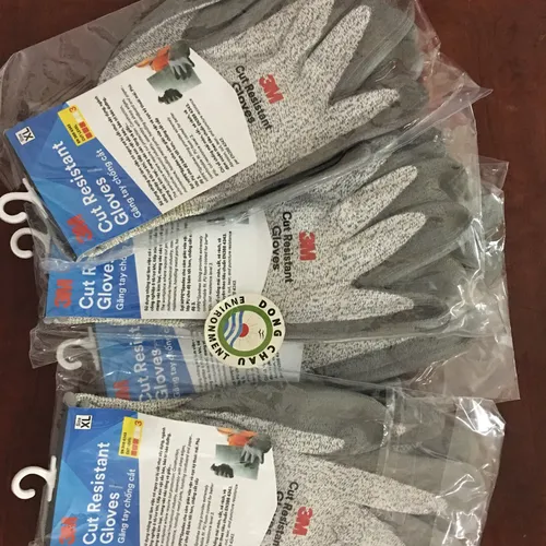 Găng Tay Chống Cắt 3M™ SP3PU, Cấp Độ 3, Xám Trắng 
