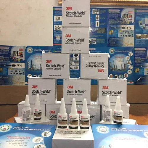 Keo Dán Nhựa Và Cao Su 3M™ Scotch-Weld™ PR100 