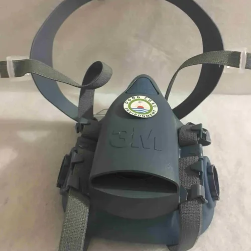 Mặt nạ phòng độc 3M 7502