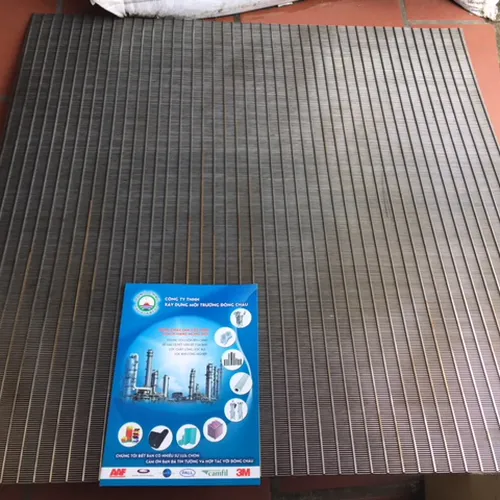 Tấm lưới Johnson khe 0.1mm 1m x 1m