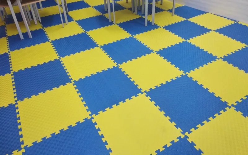 Mách mẹ tuyệt chiêu lựa chọn thảm xốp lót sàn hiệu quả nhất