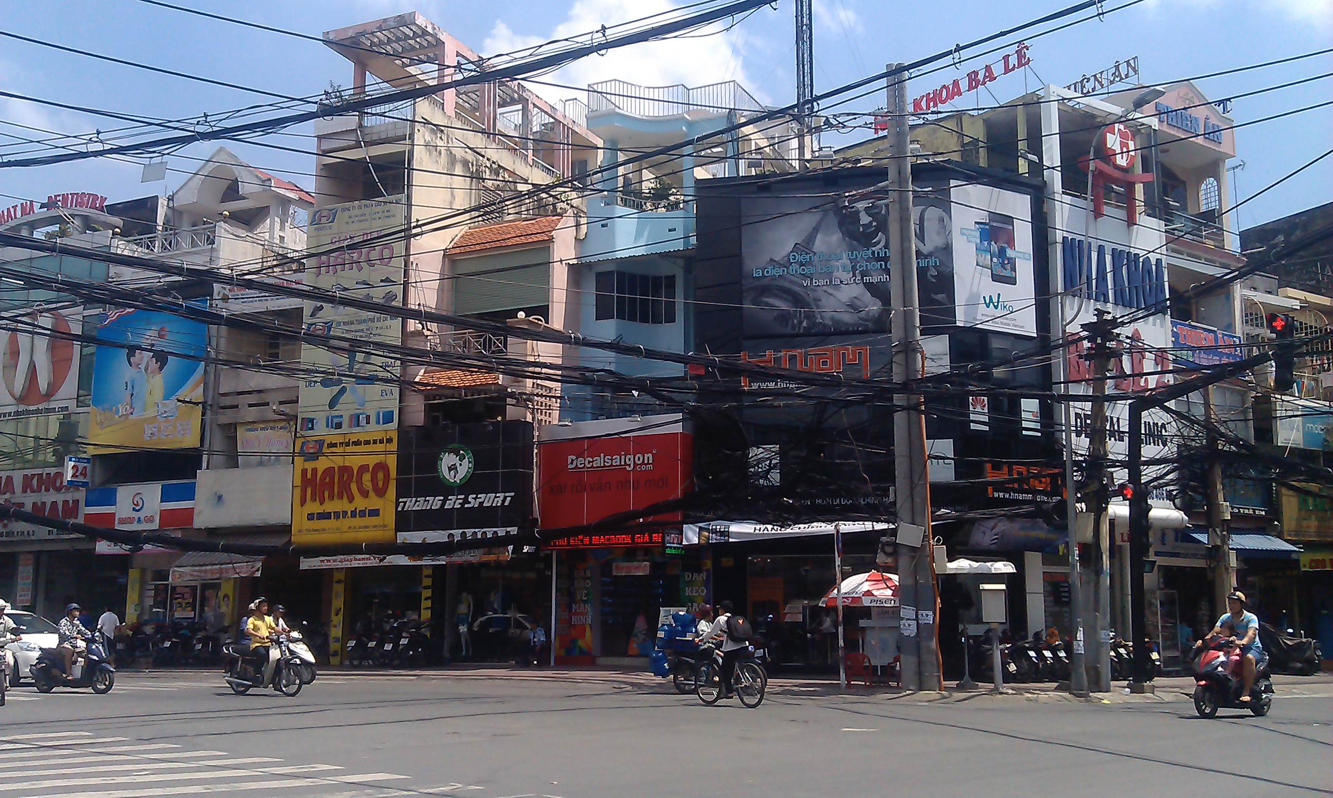 Bán nhà mặt tiền Lê Văn Sỹ Quận 3