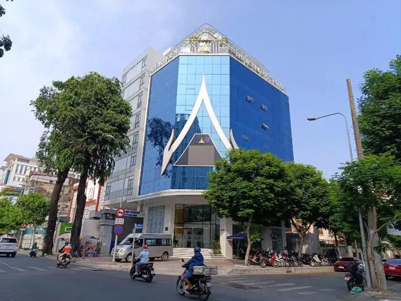 Bán nhà Góc 2 mặt tiền 369B Nguyễn Trãi Quận 1